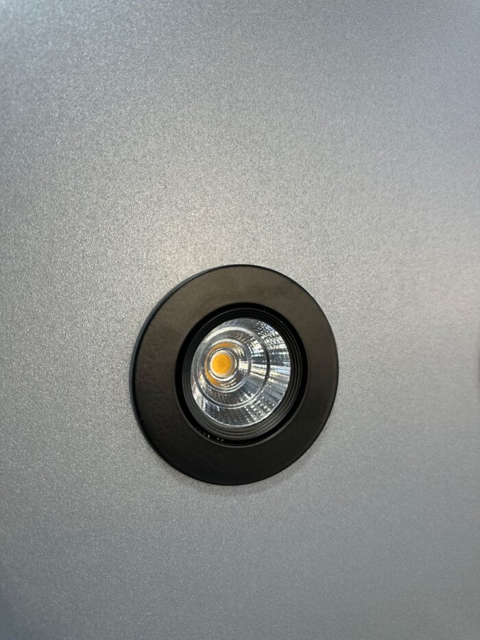 Spotlar, led işıqları.